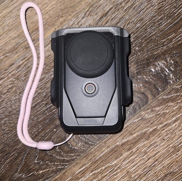 Canon V10 Small Rig Cage - Picture 1 of 1